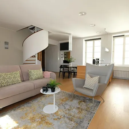 Old Town Square Apartment