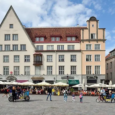 Old Town Square Апартаменты