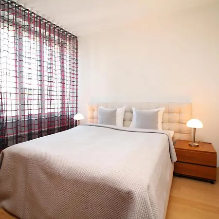 Апартаменты Old Town Square